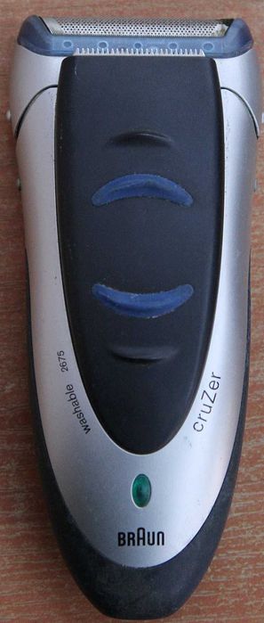 Електробритва BRAUN cruzer washable 2675.