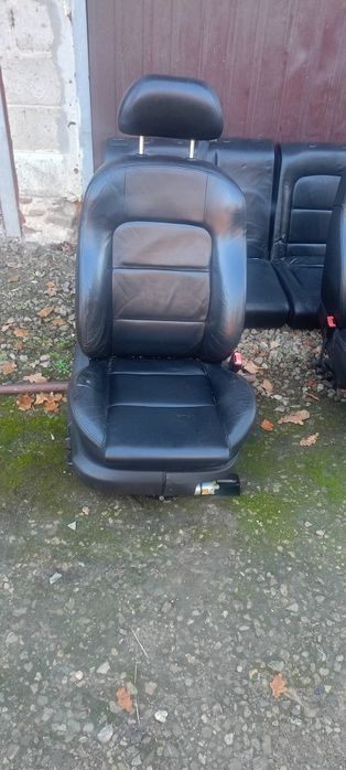 Fotele skórzane seat Leon 1 toledo 2