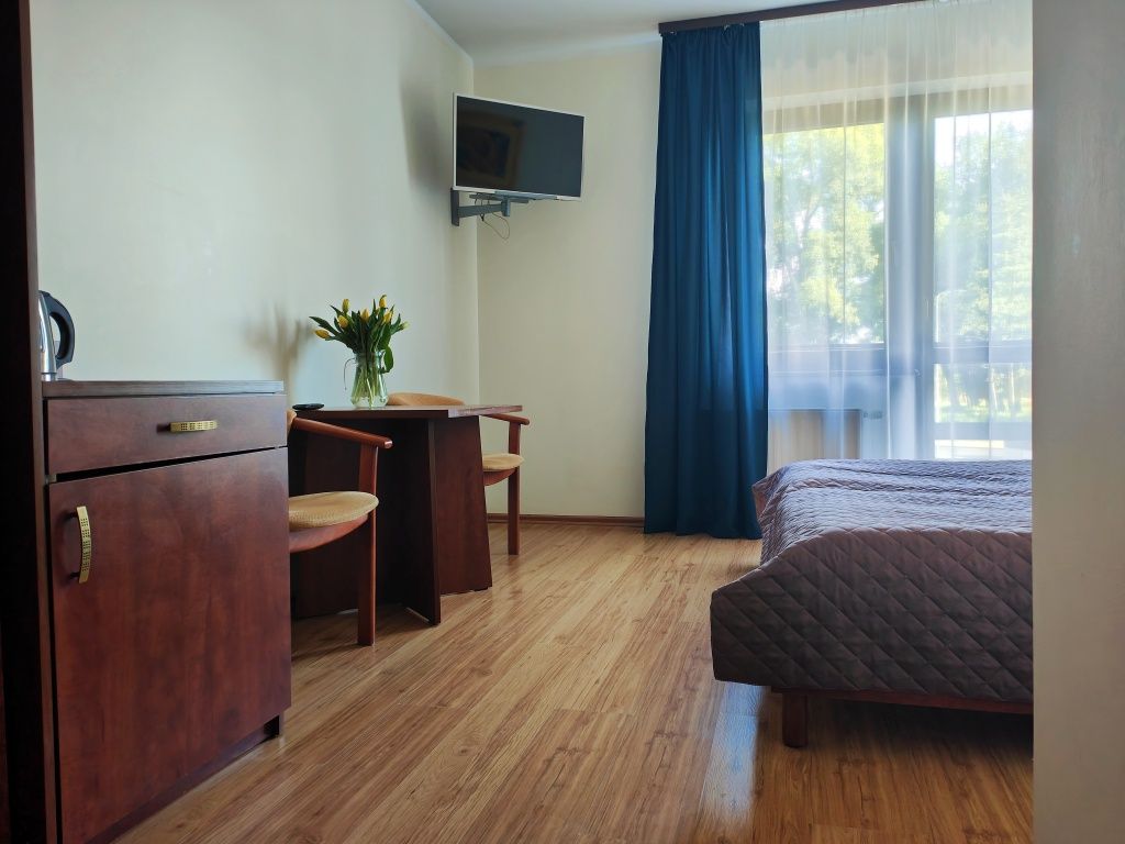 Pokój nocleg apartament nad morzem 2 3 4 osobowy Dziwnów trzyosobowy