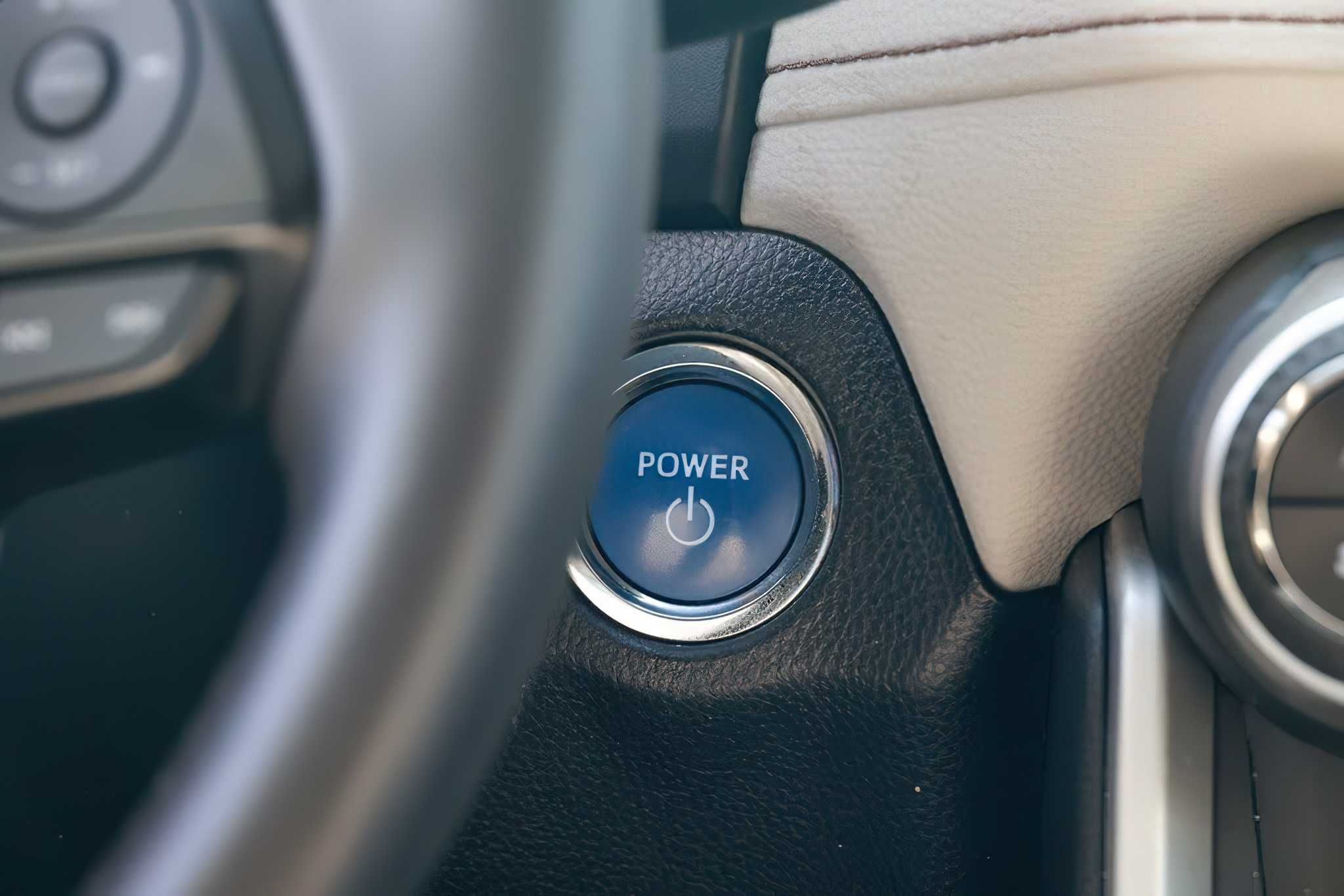Toyota RAV4 Hybrid Limited 2020