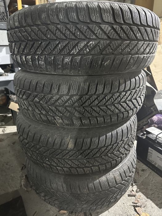 Колеса зимові 195/65/R15