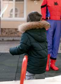 Зимовий термо костюм 104-110 капюшон-фінський єнот.Полукомбінезон новй