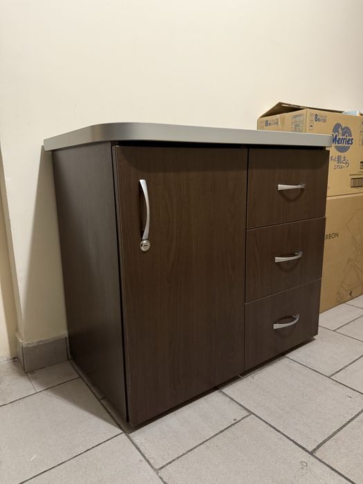 Тумба офісна з шухлядами