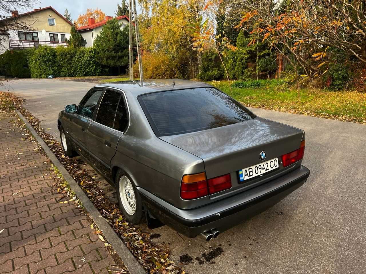 BMW 525 ресталінг (Е34)