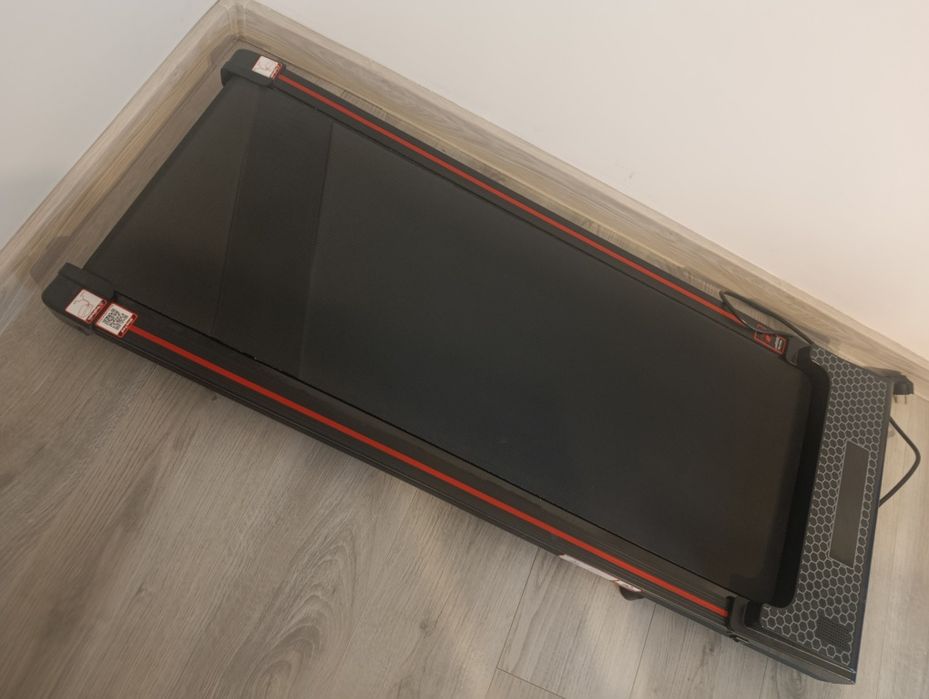 Bieżnia domowa jak nowa