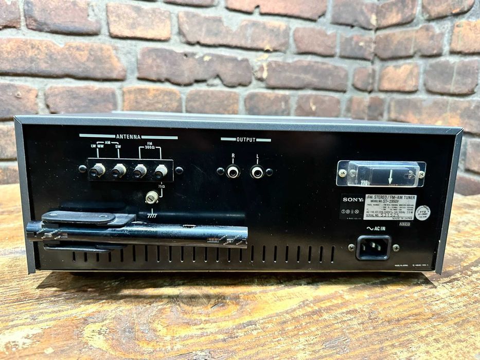 Tuner Sony ST 2950F