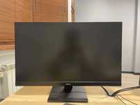 Komputer gamingowy i monitor