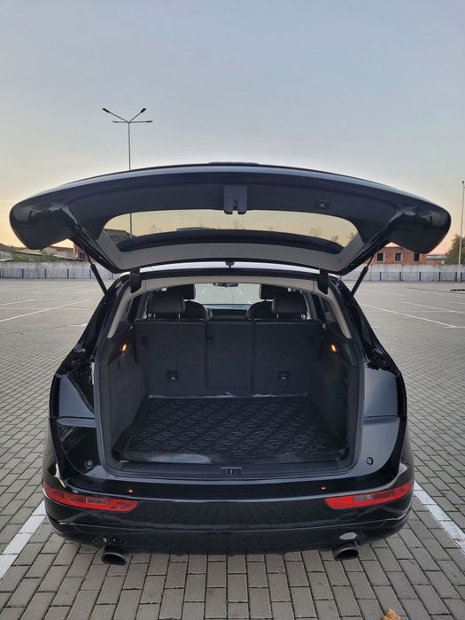 Ауді Q5 2014 року 2.0 бензин