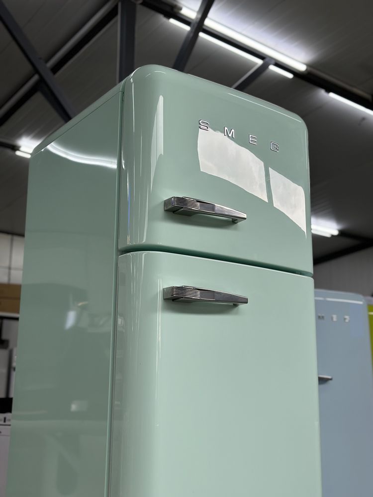 Холодильник Smeg FAB 30