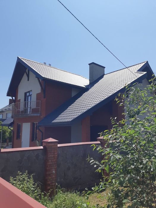 Продаж будинку 300 м кв Винники вул Лісна