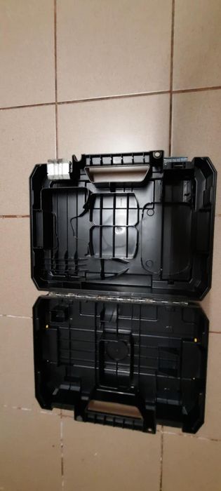 Skrzynka walizka DeWALT