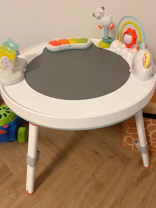 Skip hop stolik interaktywny