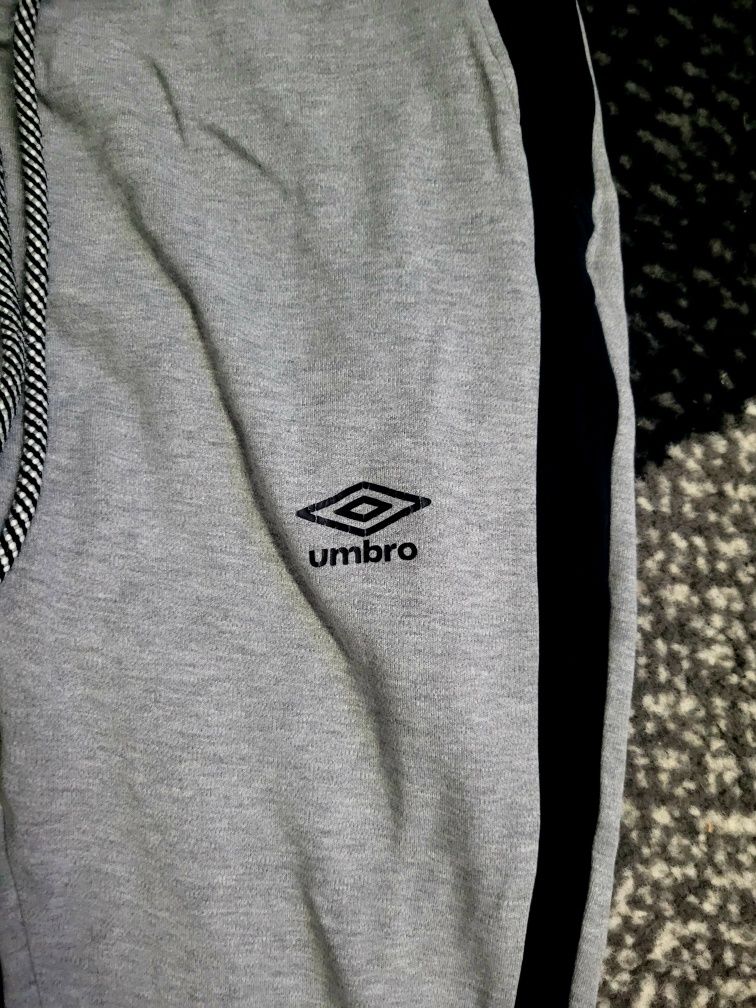 Dresy damskie Umbro S/M