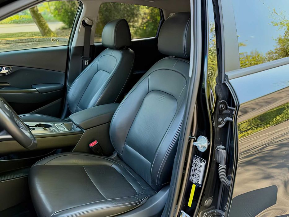 Hyundai Kona      2022