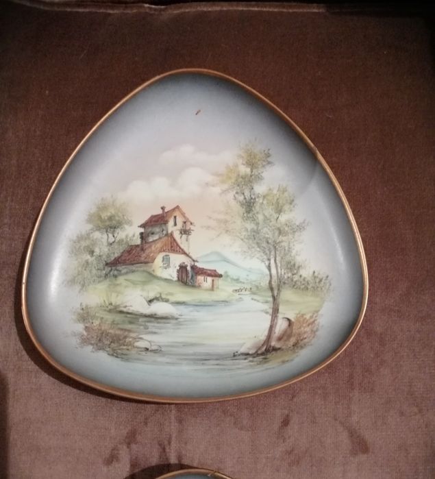 Conjunto de 2 pratos Italianos 
Conjunto de 2 pratos antigos italianos