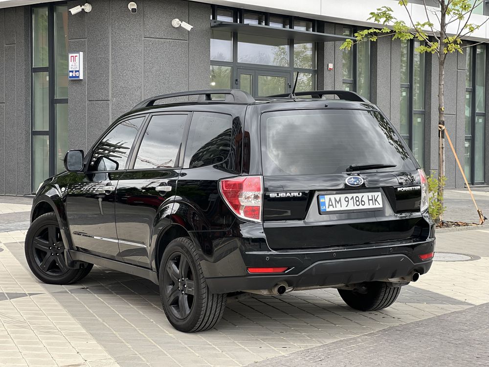 Subaru Forester 2008 2.5 Автомат