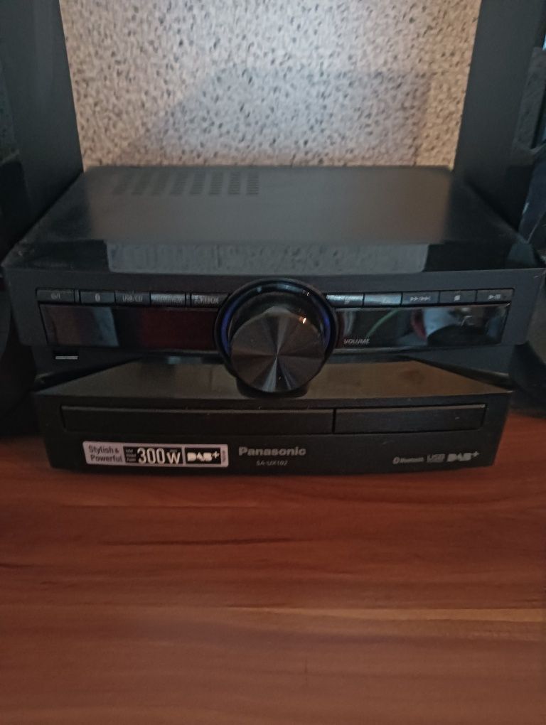 Wieża Panasonic SA-UX 102