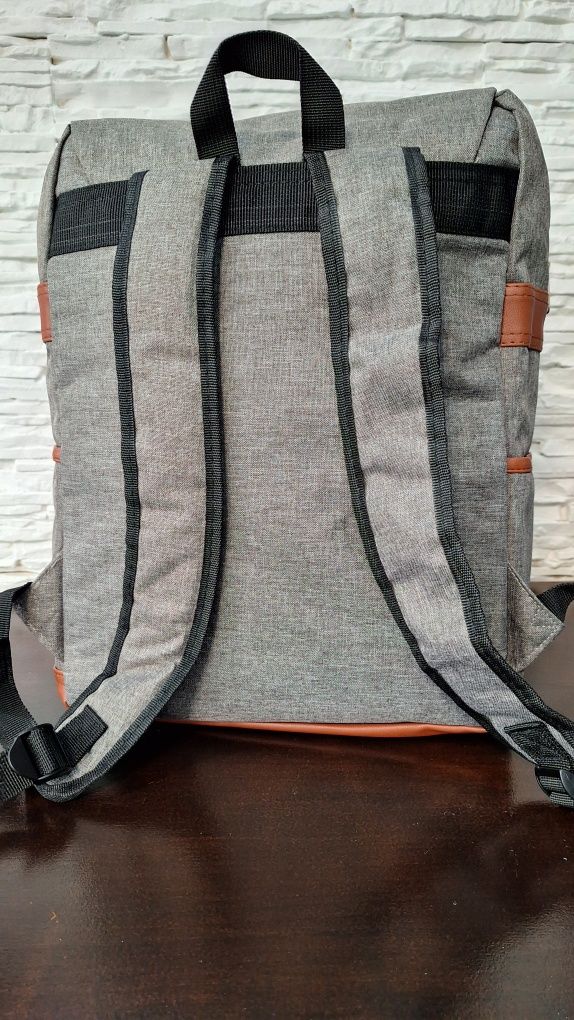 Plecak nowy 33x36