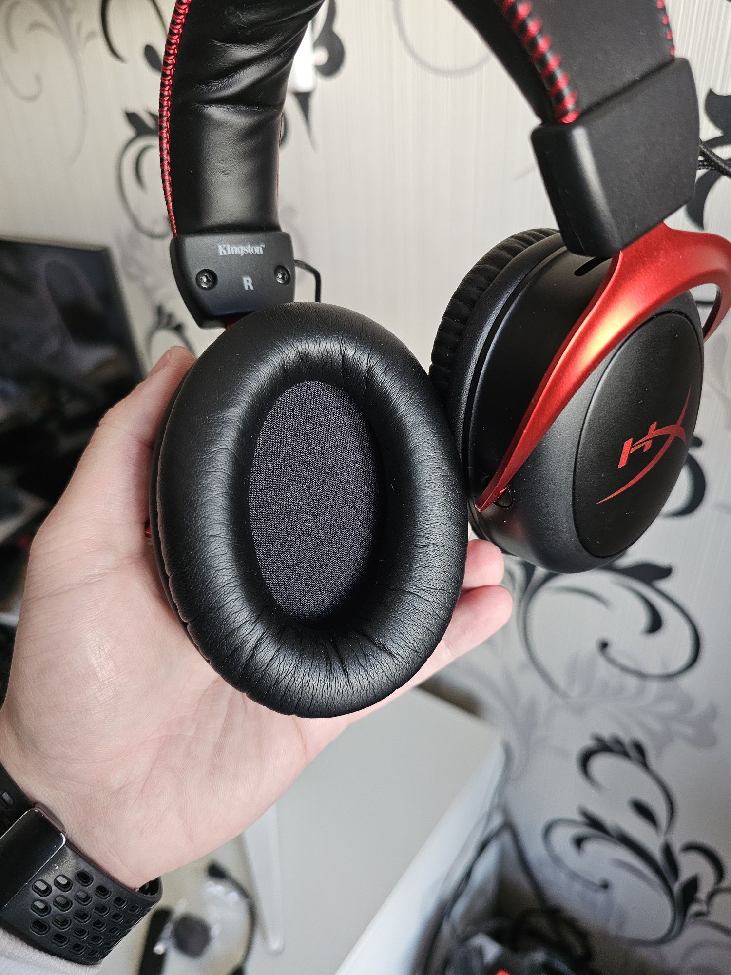 Игрові навушники, гарнітура HyperX Cloud II 2 Wireless Black Red