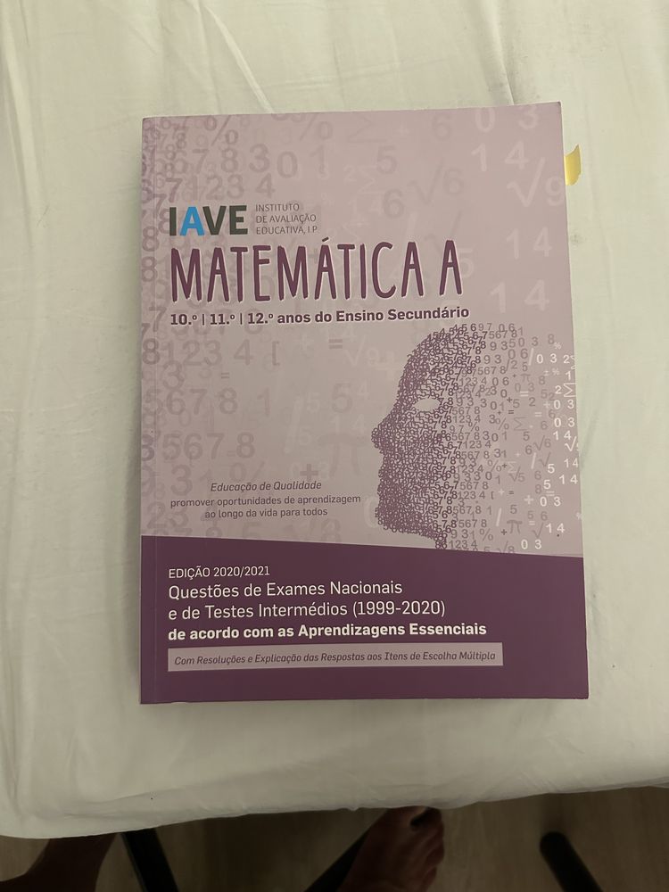 Livro de exames IAVE