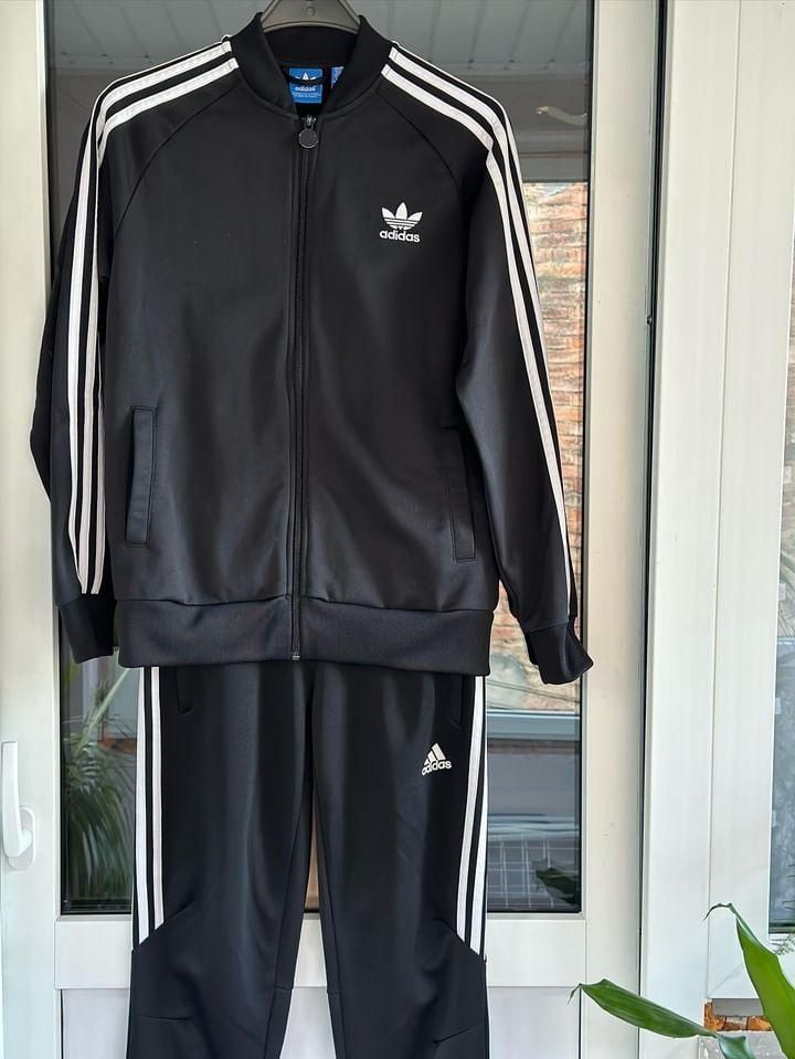 Костюм "adidas"S-M