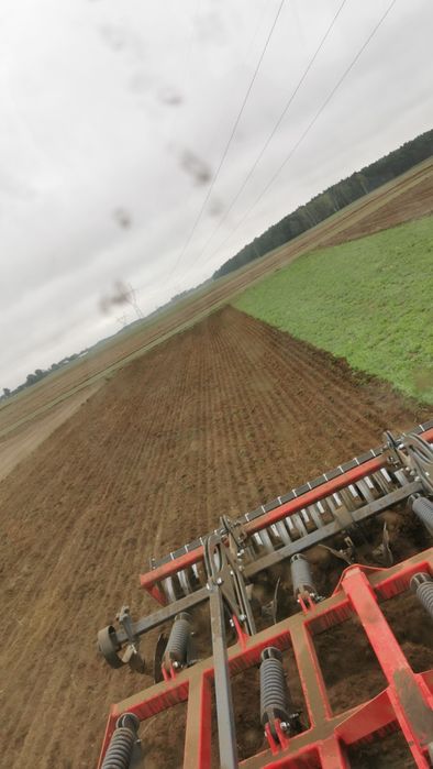 Usługi rolnicze prasowanie młócenie kukurydzy orka siew talerzowanie