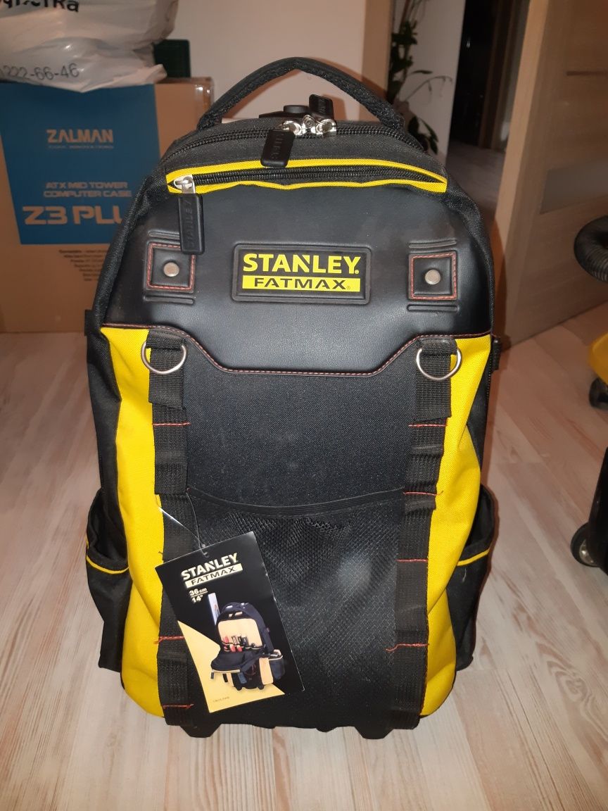 Рюкзак для инструментов STANLEY "FatMax" с колесами 36 x 23 x 54 см