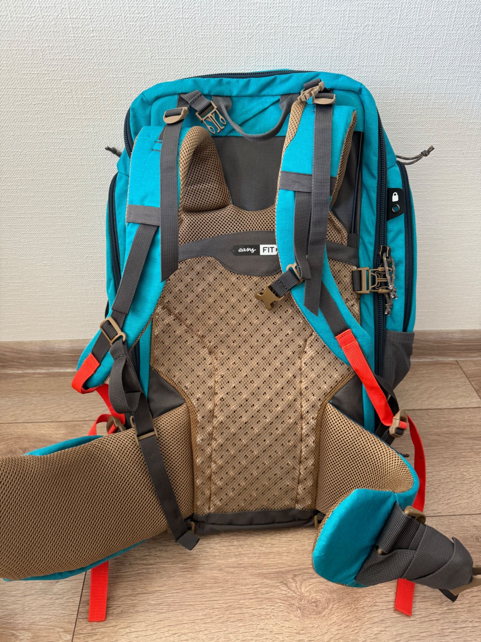 Туристичний рюкзак Forclaz travel 500, 50l, з дощовиком