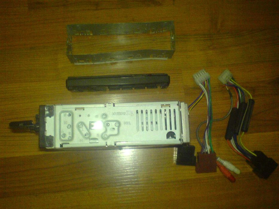 Radio stereo do auta FirstAustria FA-4124 CD, MP3, USB,