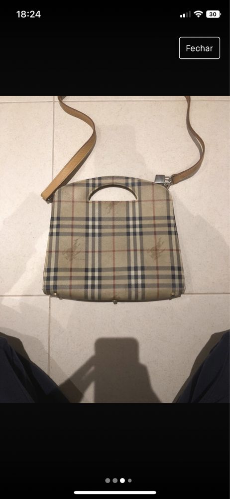 Carteira burberry