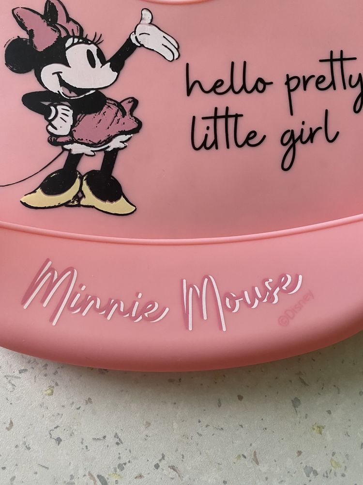 Силіконовий слюнявчик Minnie Mouse від Disney