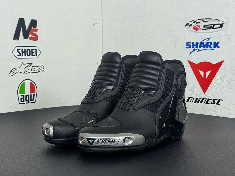 Мотоботи Dainese, Alpinestars Dyno D1