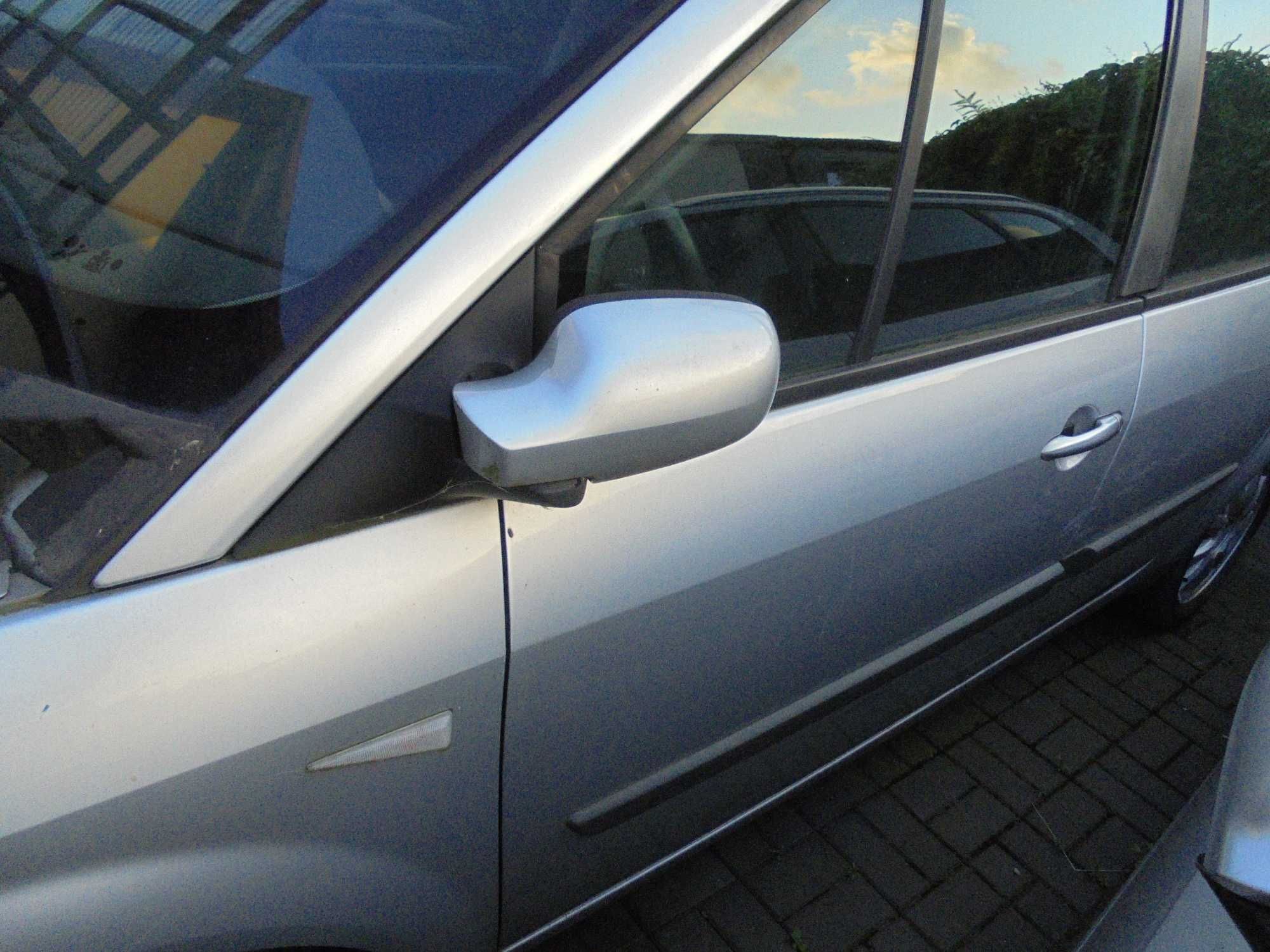 Renault Scenic II po lifcie 1.5 dci srebrny kod lakier ted69 na części