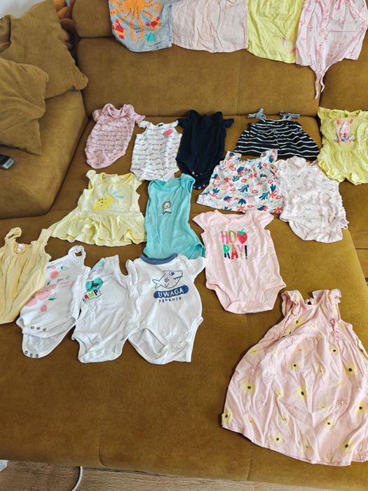 Paczka ciuszków dla dziewczynki 1-2 lata ok 60 sztuk