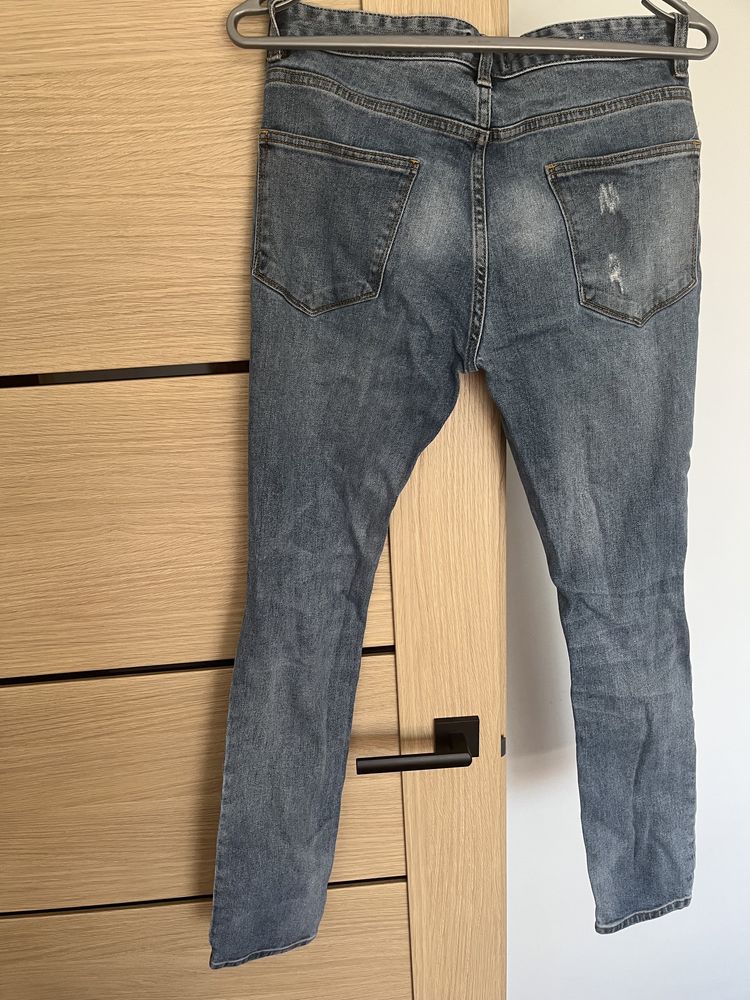 Męskie spodnie TopMan 32 32 81 cm jeansy dziury skinny