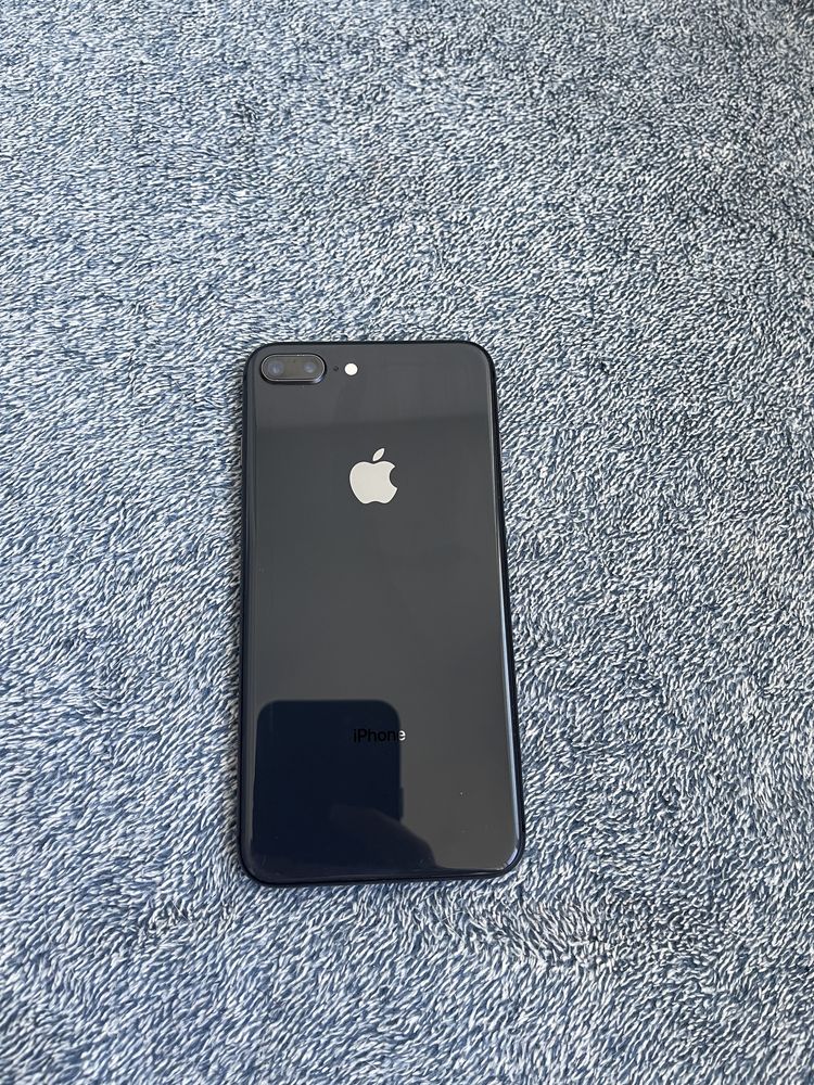 Продам iPhone 8 Plus 64 gb айфон 8 +