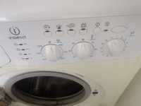 Стиральная машина indesit  wisl105