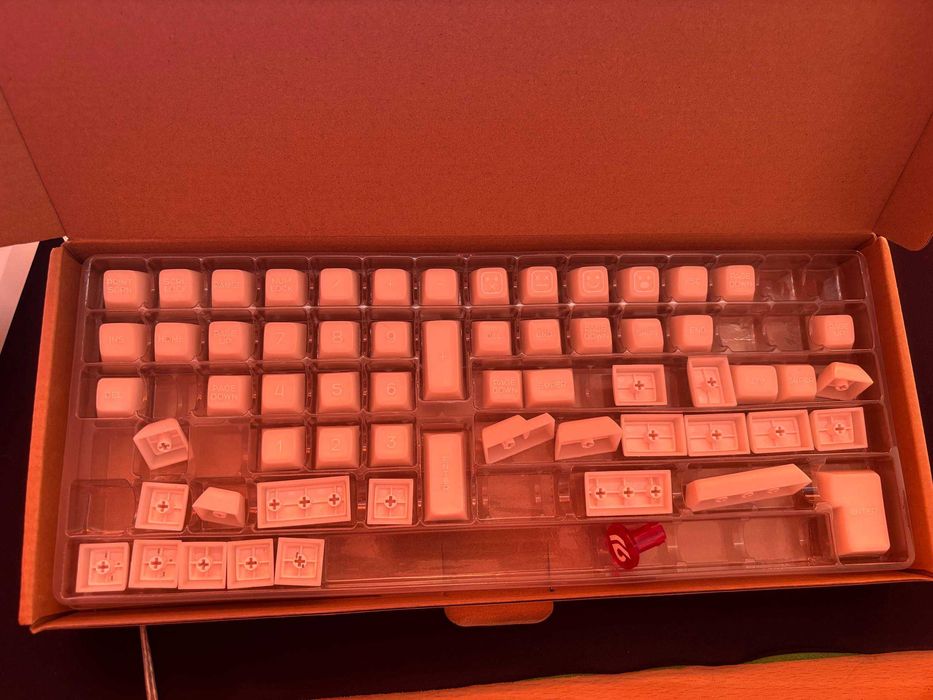 LEOBOG Hi75 White Gazzew U4T RGB version KBDiy PBT White Keycaps