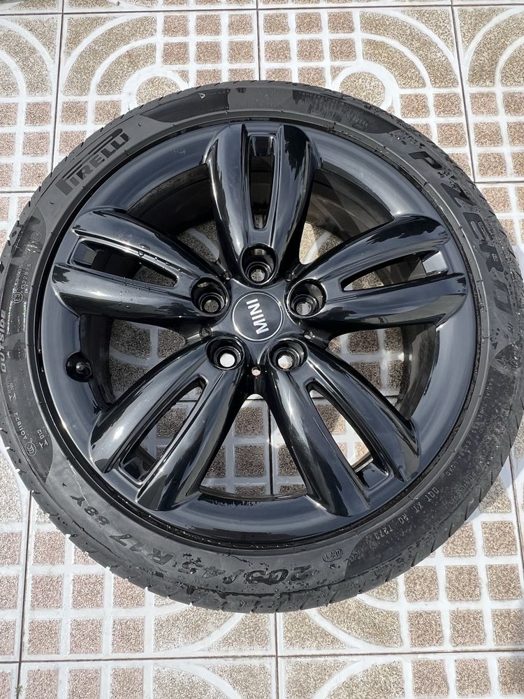 Jantes 17’ Pneus Pirelli (novos) Mini JWC