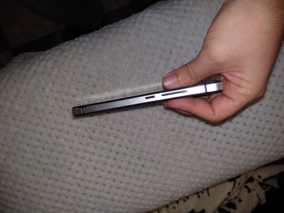 Capa Xiaomi redmi note em alumínio e vidro