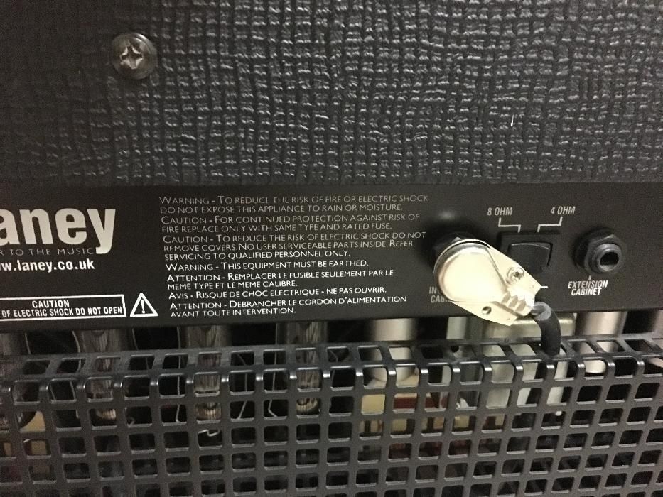 Продам Laney VC30 210 made in UK+футсвич FS2+новый комплект ламп!