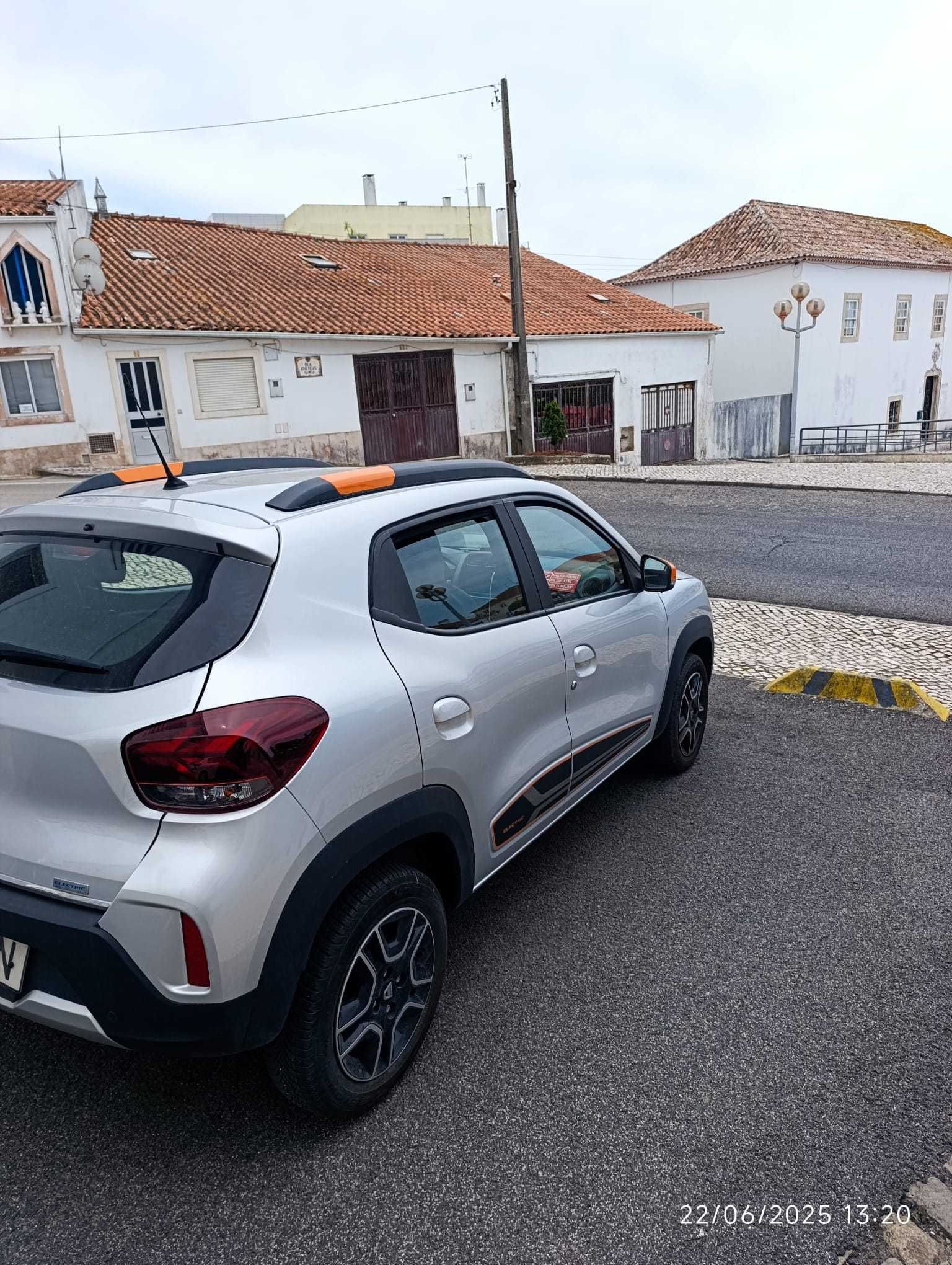 Dacia spring 2023