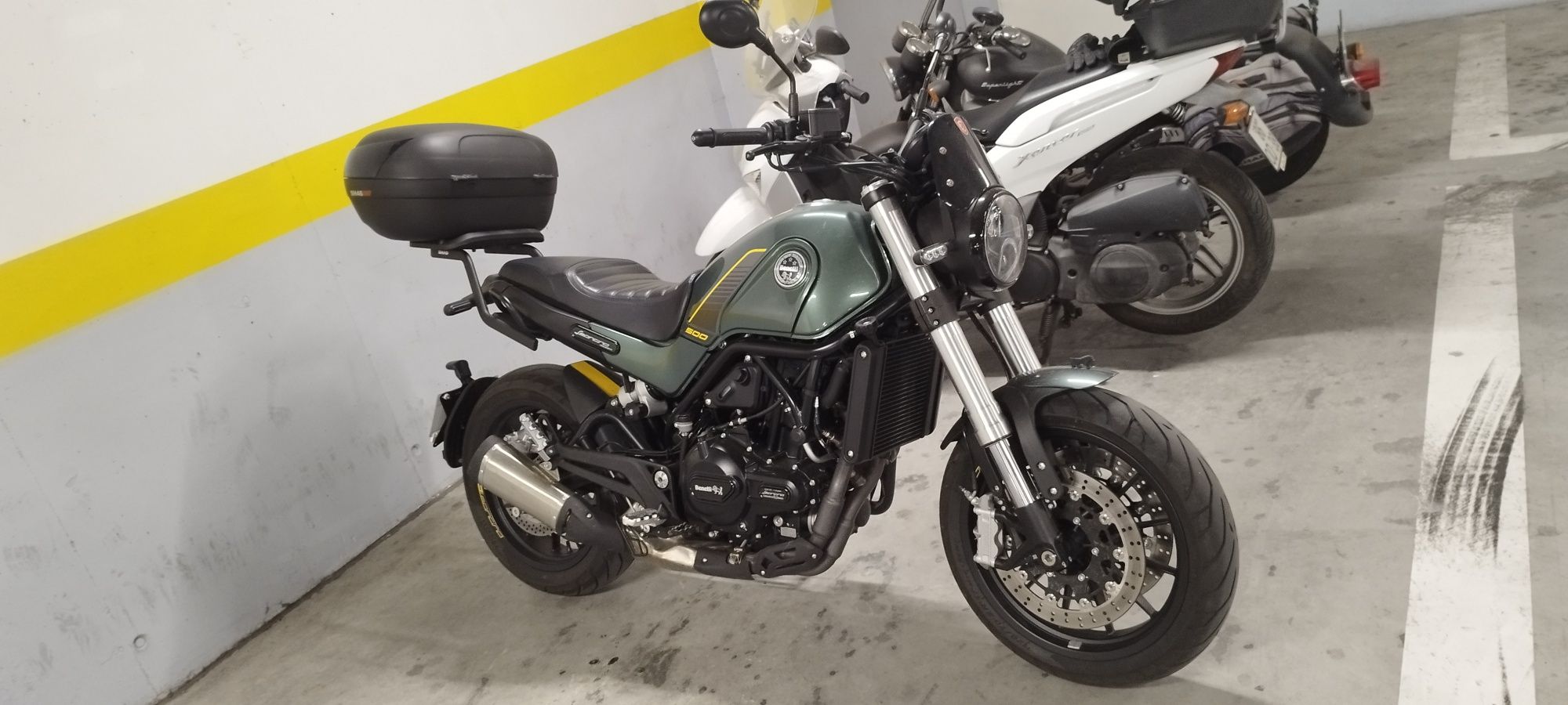 Leoncino 500 de 2022 - com mala, 1700 km