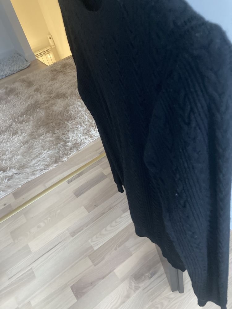Sweter czarny r M/L