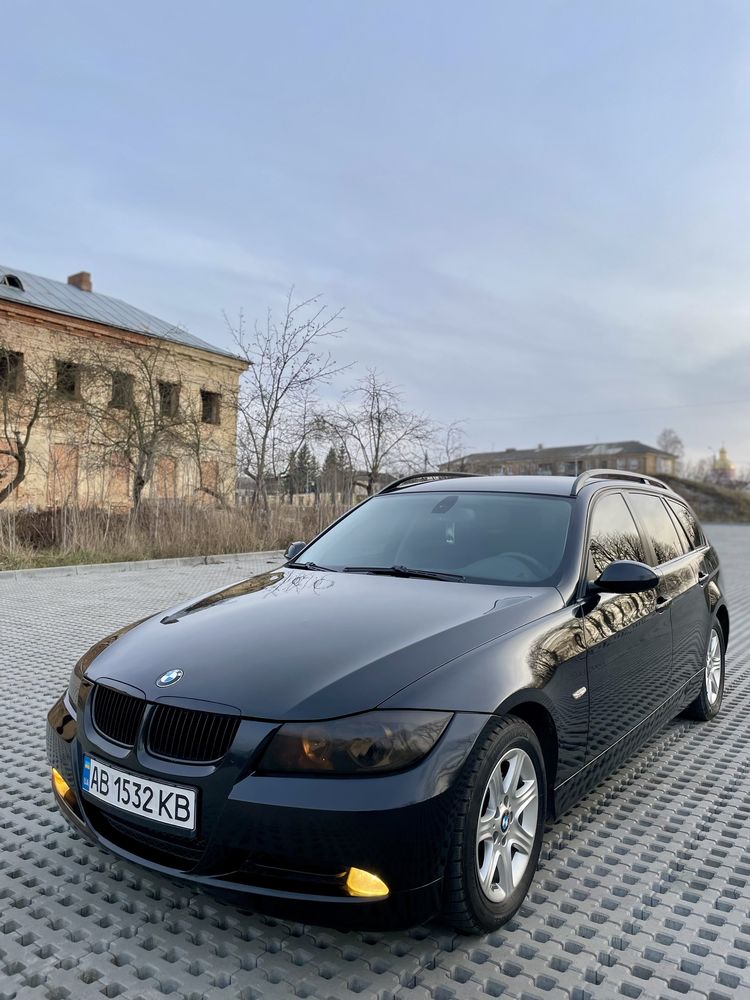 Продам BMW E91 320i газ/бенз