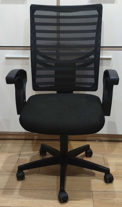 Krzeslo biurowe komputerowe regulowane