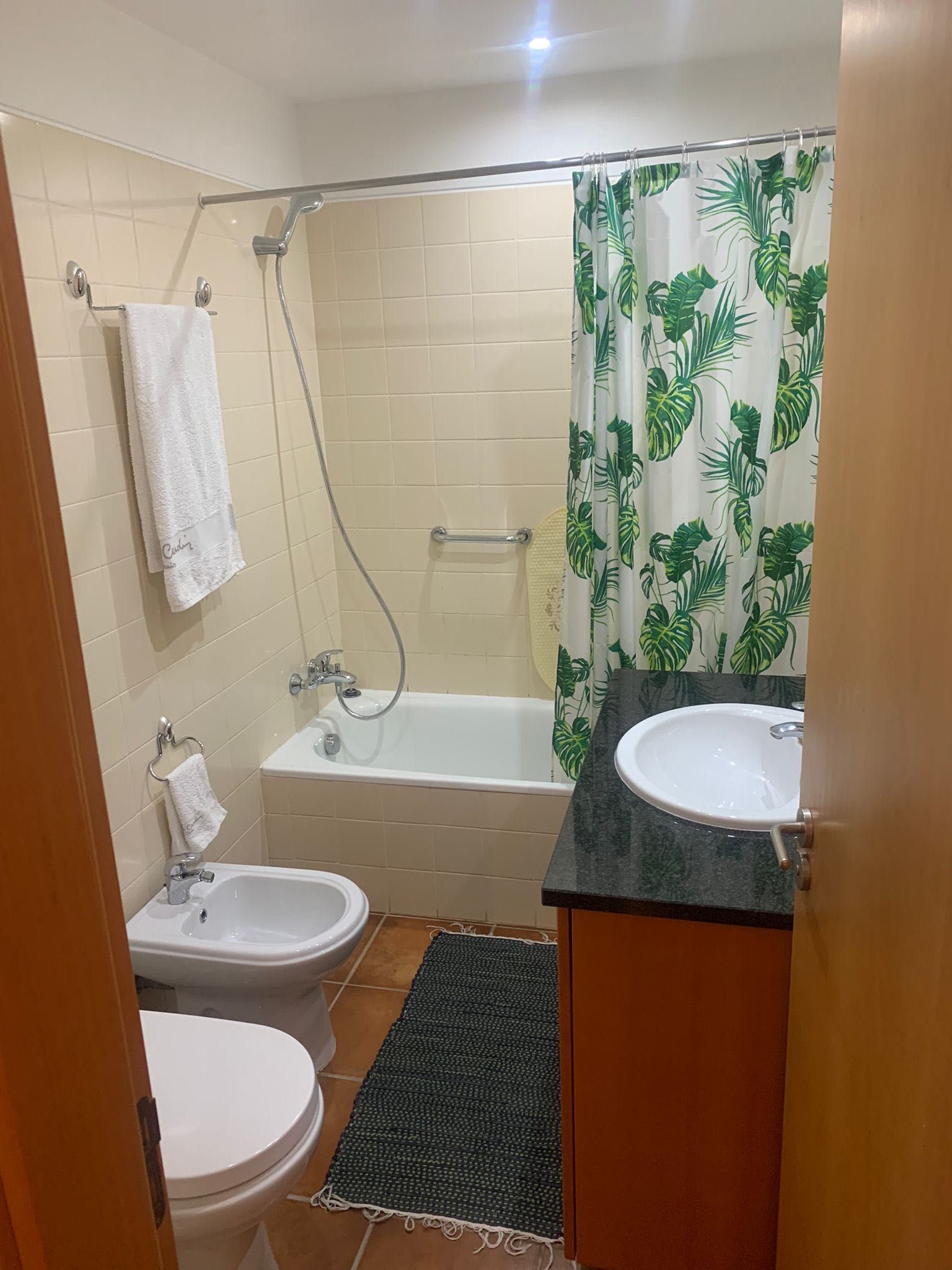 Apartamento T1 condomínio privado