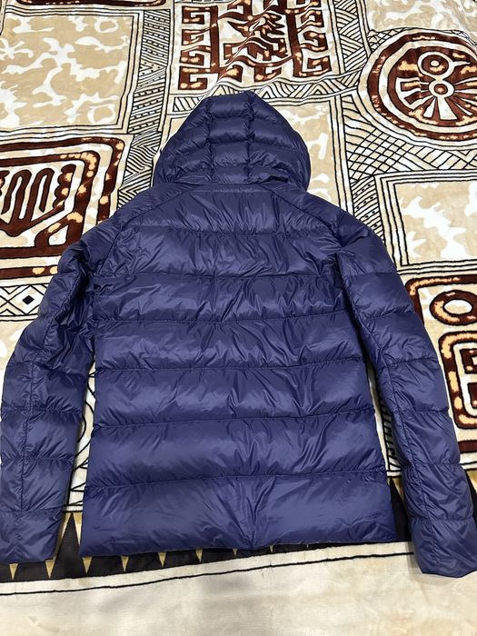 Продам курточку Puma