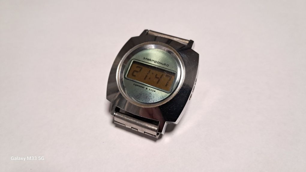 Продам часы Электроника 3049. СССР