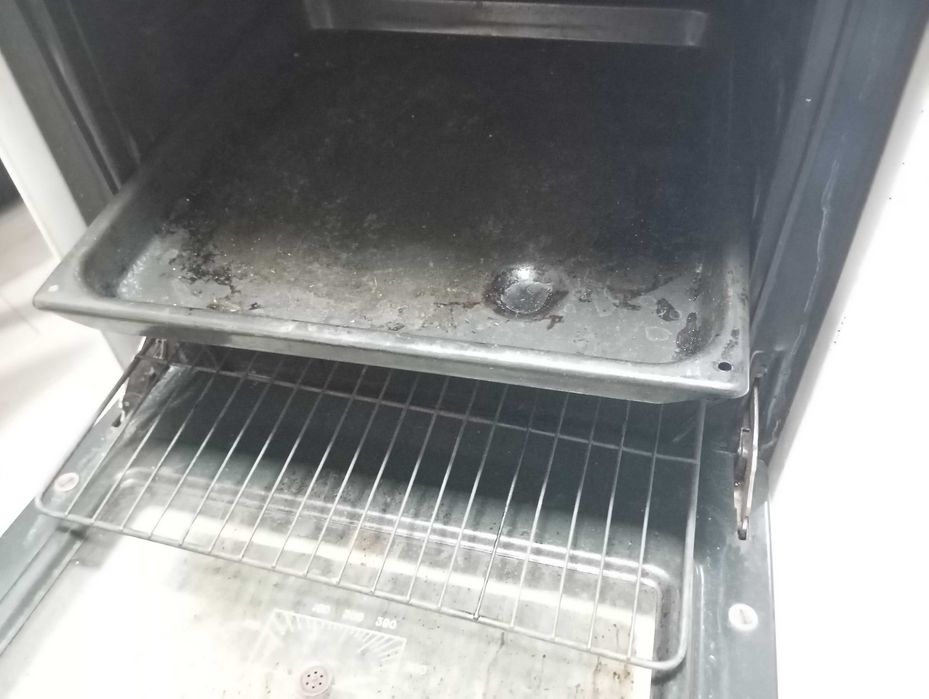 Продам плиту газову